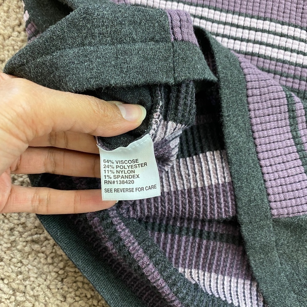 đ
șEtcetera Womenâs Sweater Dress Knit Turtleneck Knee Length Purple Grey sz S - Picture 9 of 10